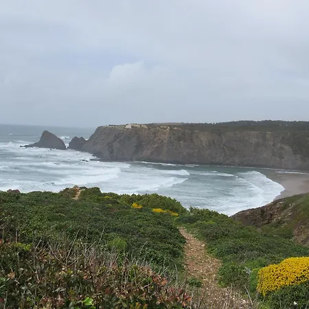 Hébergement de vacances Casa O Cantinho Algarvio *