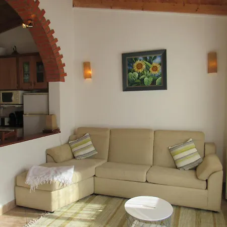 Nyaraló Casa O Cantinho Algarvio *